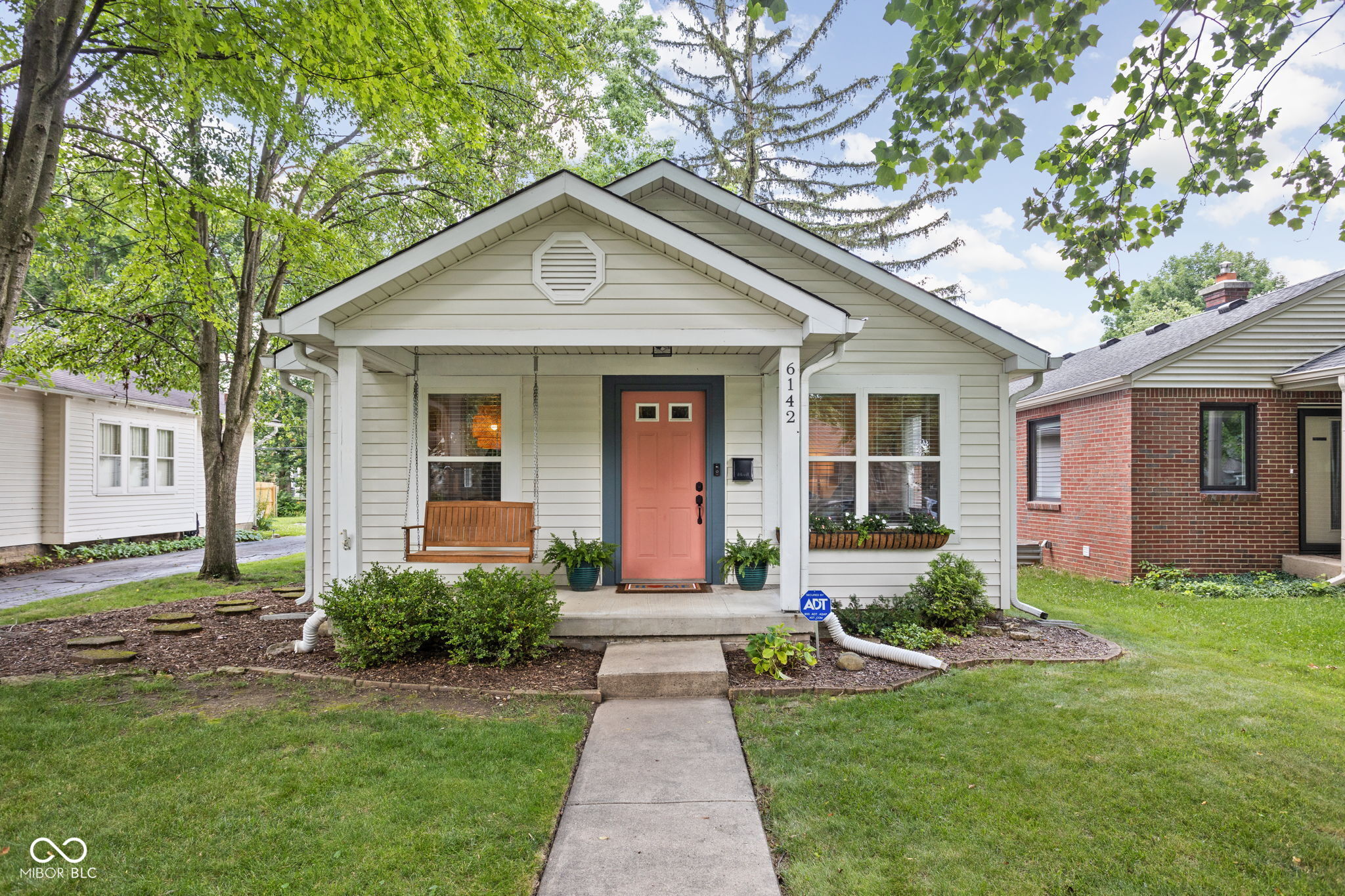 6142 Evanston Avenue Indianapolis IN 46220