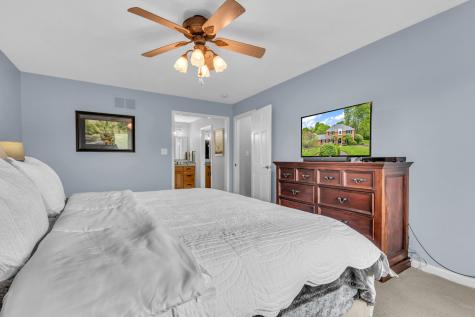 1200 Governors Lane Zionsville IN 46077