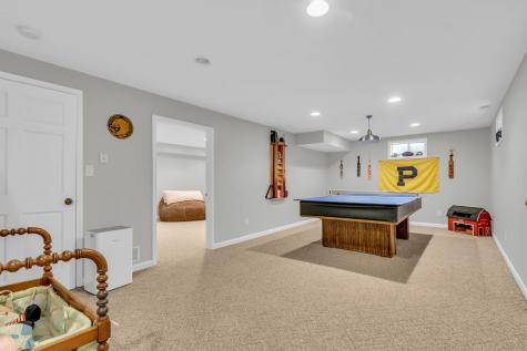 1200 Governors Lane Zionsville IN 46077