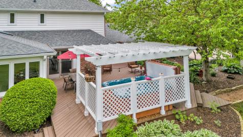 1200 Governors Lane Zionsville IN 46077