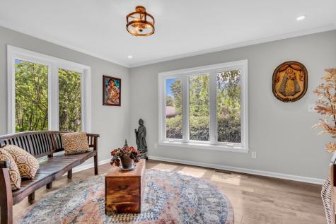 1200 Governors Lane Zionsville IN 46077