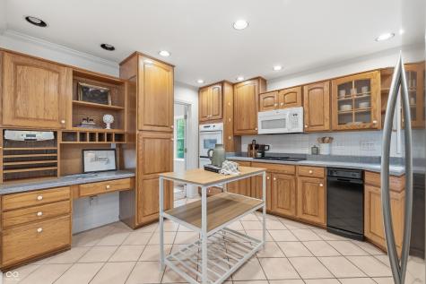 15 Wildwood Drive Carmel IN 46032
