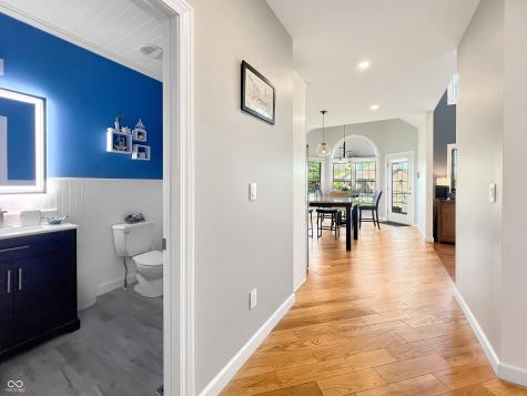 6075 Waterside Drive Columbus IN 47201