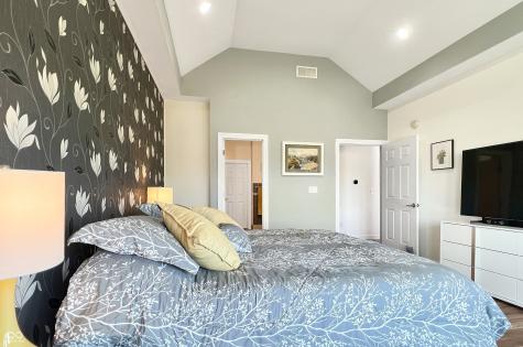 6075 Waterside Drive Columbus IN 47201