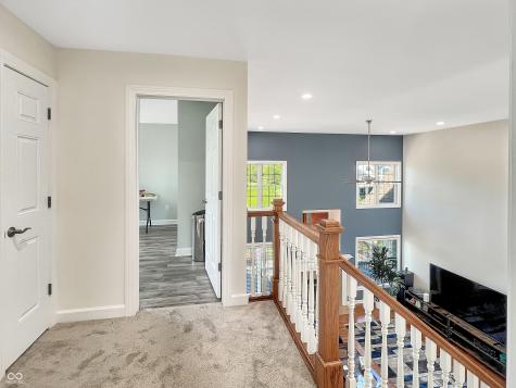 6075 Waterside Drive Columbus IN 47201