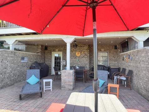 6075 Waterside Drive Columbus IN 47201