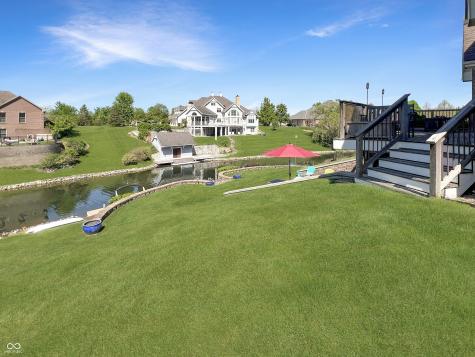 6075 Waterside Drive Columbus IN 47201