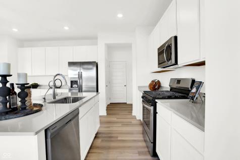 8414 Honorable Drive Indianapolis IN 46239