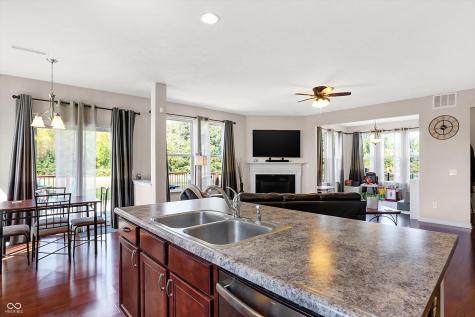 5606 Sly Fox Lane Indianapolis IN 46237