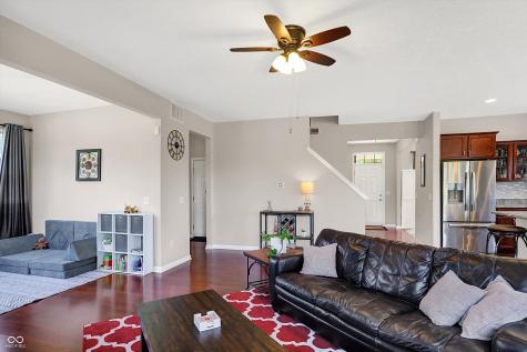 5606 Sly Fox Lane Indianapolis IN 46237