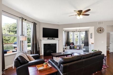 5606 Sly Fox Lane Indianapolis IN 46237