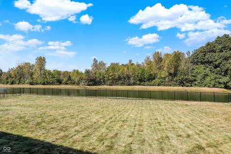 5606 Sly Fox Lane Indianapolis IN 46237