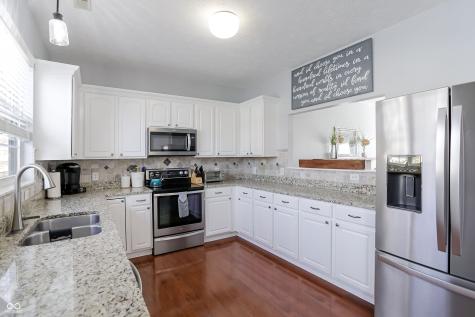 18042 Kinder Oak Drive Noblesville IN 46062