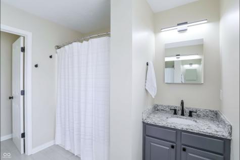 18042 Kinder Oak Drive Noblesville IN 46062