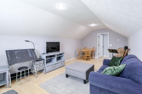 18042 Kinder Oak Drive Noblesville IN 46062