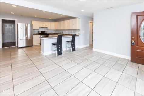 4214 N Edmondson Avenue Indianapolis IN 46226