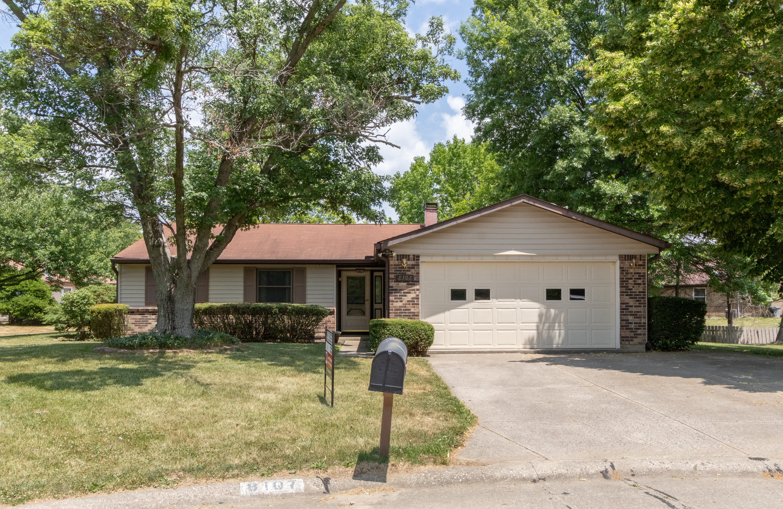8107 Cedar Creek Court Indianapolis IN 46268