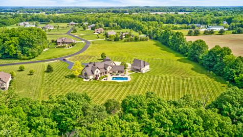 4181 Whitetail Woods Drive Bargersville IN 46106