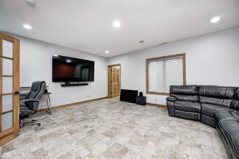 4181 Whitetail Woods Drive Bargersville IN 46106