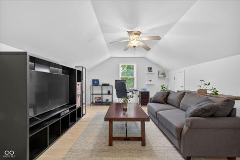 281 Lansdowne Drive Noblesville IN 46060