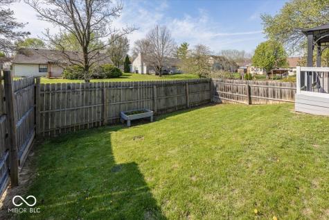 5507 Pine Knoll Boulevard Noblesville IN 46062