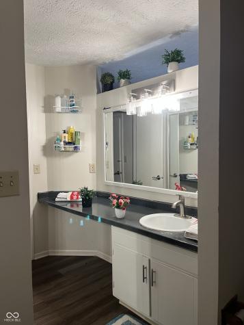 1840 Sandoval Court Indianapolis IN 46214