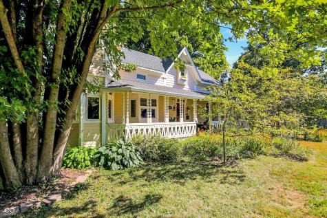 170 E Ash Street Zionsville IN 46077