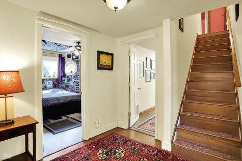 170 E Ash Street Zionsville IN 46077