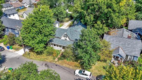 170 E Ash Street Zionsville IN 46077