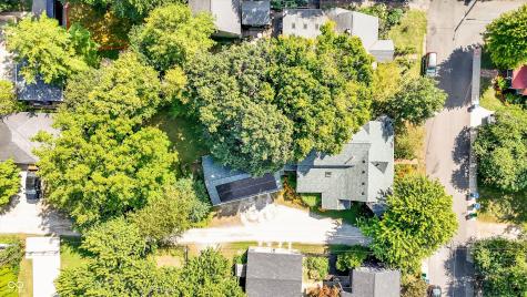 170 E Ash Street Zionsville IN 46077