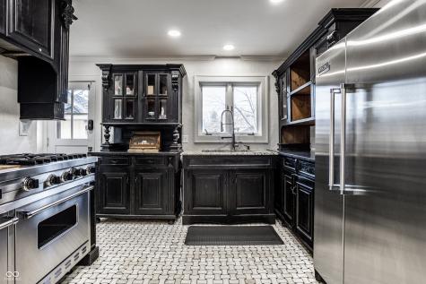 125 E Beverly Drive Indianapolis IN 46205