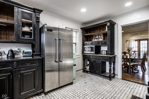 125 E Beverly Drive Indianapolis IN 46205