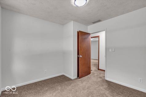 11054 N Shelby 490 W New Palestine IN 46163