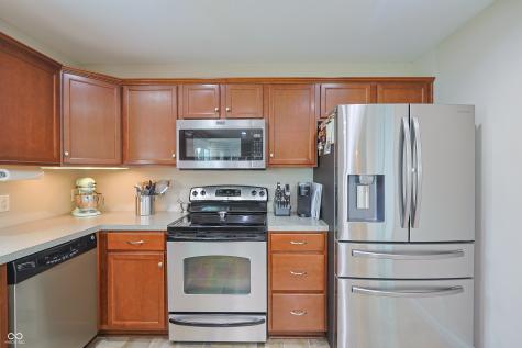 1893 Buckthorn Drive Columbus IN 47201