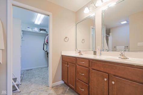 1893 Buckthorn Drive Columbus IN 47201