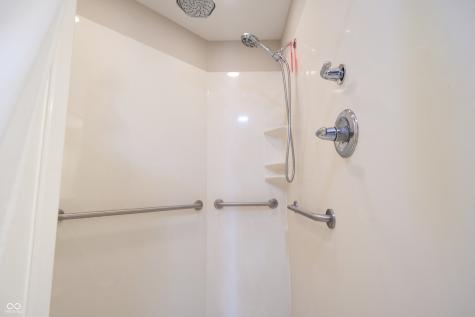 1893 Buckthorn Drive Columbus IN 47201