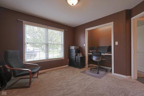 1893 Buckthorn Drive Columbus IN 47201