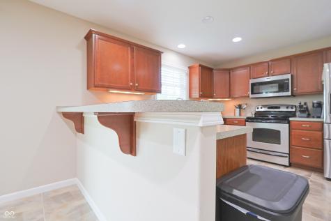 1893 Buckthorn Drive Columbus IN 47201