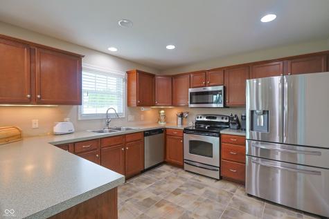 1893 Buckthorn Drive Columbus IN 47201