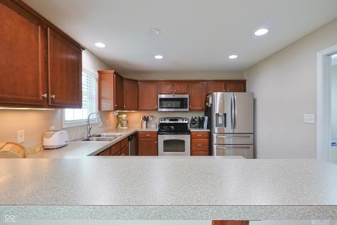 1893 Buckthorn Drive Columbus IN 47201