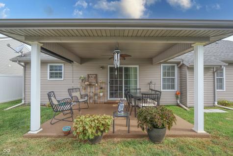 1893 Buckthorn Drive Columbus IN 47201