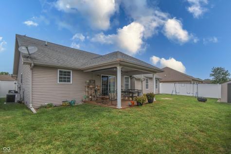1893 Buckthorn Drive Columbus IN 47201