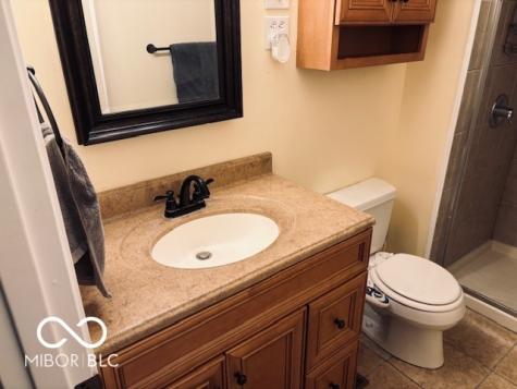 502 Winding Trail Greenwood IN 46142