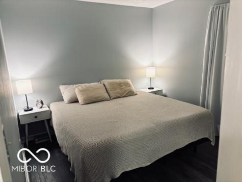 502 Winding Trail Greenwood IN 46142