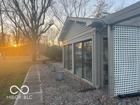 502 Winding Trail Greenwood IN 46142