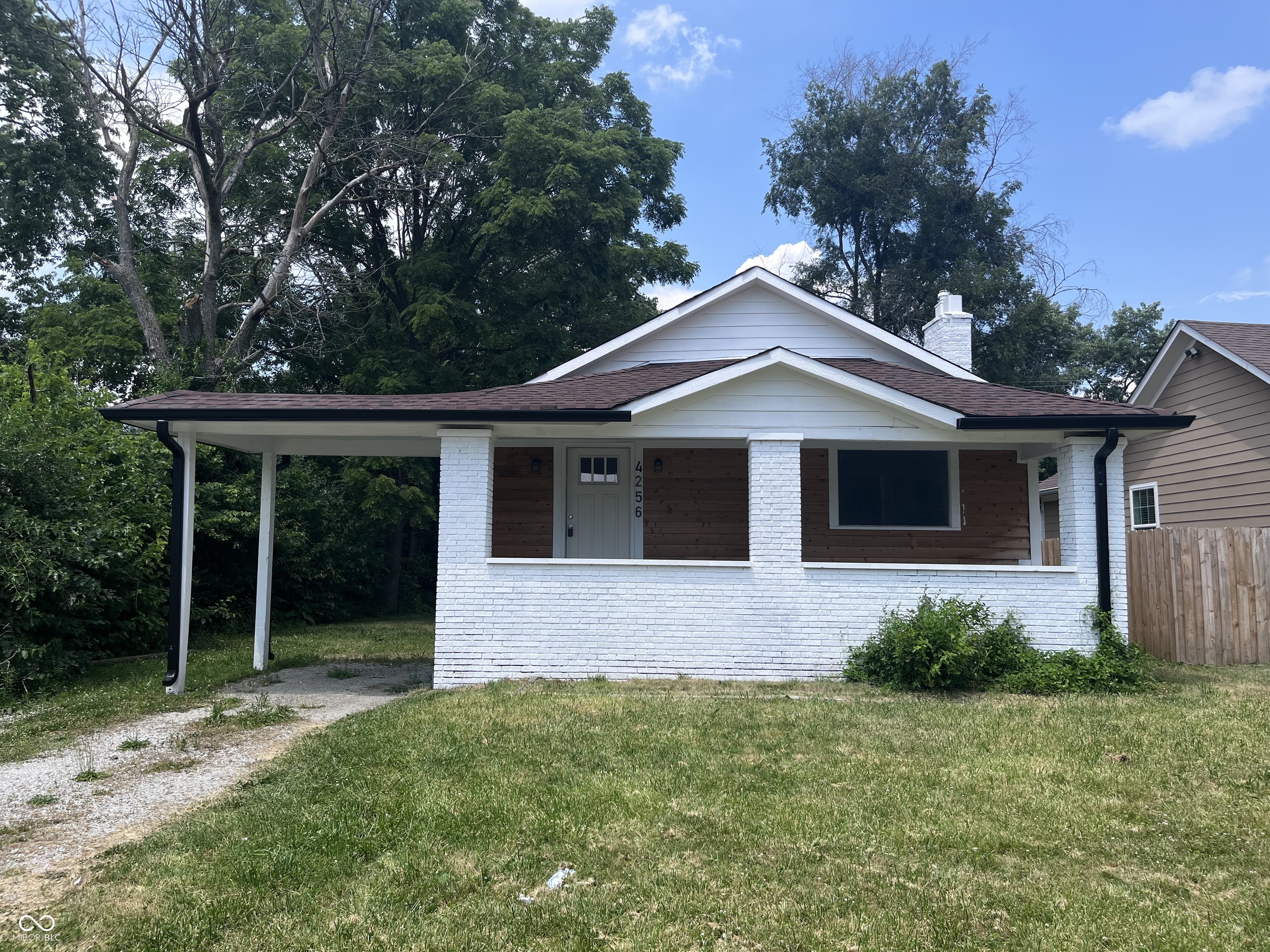 4256 E 34th Street Indianapolis IN 46218