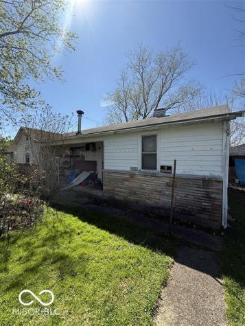 7276 N Green Meadows Estate Fairland IN 46126