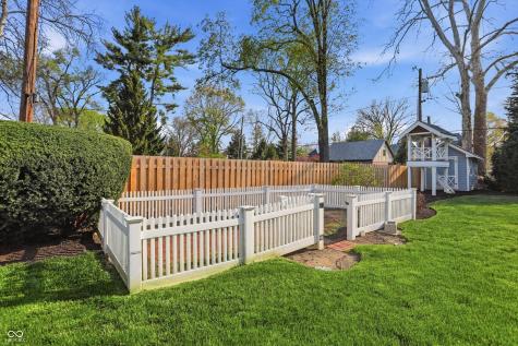 5273 N Illinois Street Indianapolis IN 46208