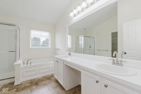 12291 Cobblestone Drive Fishers IN 46037