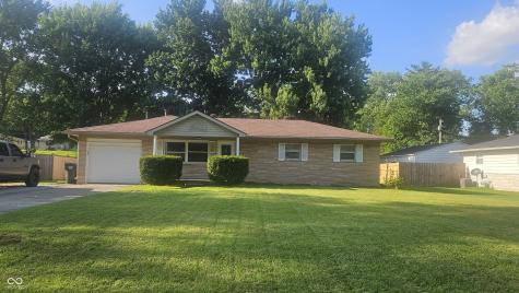 4614 Runyon Lake Drive W Greenwood IN 46143